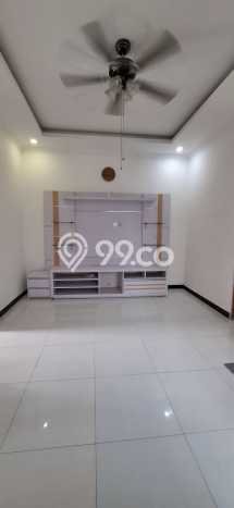 DIJUAL CEPAT! Rumah Ready Stock Area Strategis Tembalang, Luas 96m2m² Bangunan 180m2m² DIJUAL CEPAT! Rumah Ready Stock Area Strategis Tembalang, Luas 96m2m² Bangunan 180m2m²