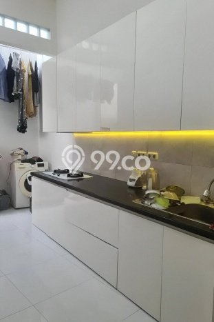 Rumah Luas Asri 3 KT Siap Huni di Manyaran Semarang Rumah Luas Asri 3 KT Siap Huni di Manyaran Semarang