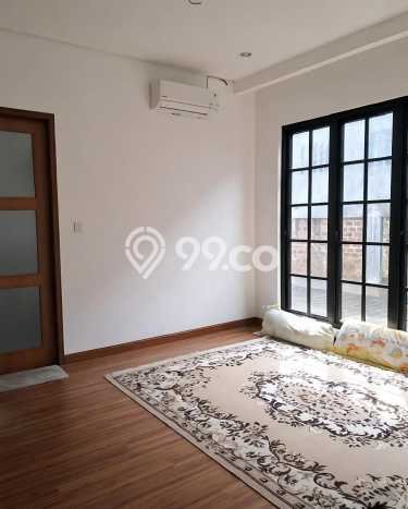For Sale Rumah Mewah Exclusive di Gajah Mungkur, Semarang For Sale Rumah Mewah Exclusive di Gajah Mungkur, Semarang