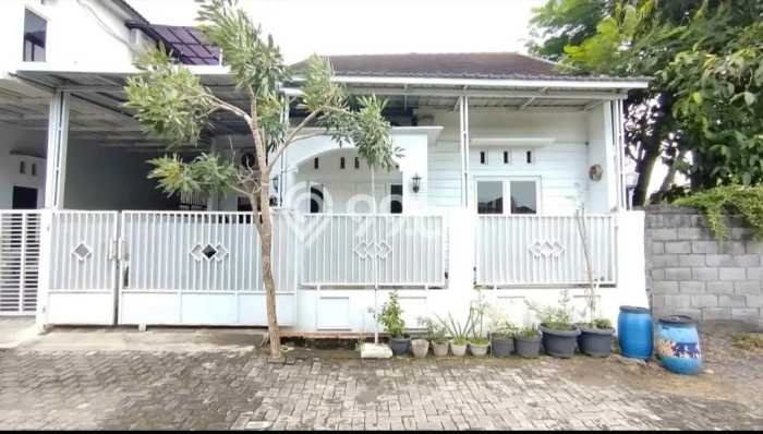 Rumah Modern Cantik 3 KT Bisa Langsung Pindah di Pedurungan Rumah Modern Cantik 3 KT Bisa Langsung Pindah di Pedurungan