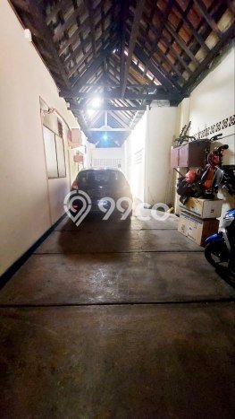 Siap Huni Rumah Mewah 4 Kamar di Ciracas Dekat ke Mana Saja Siap Huni Rumah Mewah 4 Kamar di Ciracas Dekat ke Mana Saja
