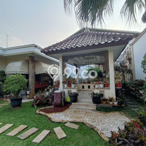 Jual Rumah Mewah Elegan Dengan View Eksklusif di Cibubur, Depok Jual Rumah Mewah Elegan Dengan View Eksklusif di Cibubur, Depok