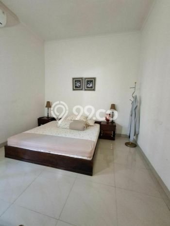 Rumah Elit LB 220m2 Siap Pakai Desain Elegan di Jatimakmur, Bekasi Rumah Elit LB 220m2 Siap Pakai Desain Elegan di Jatimakmur, Bekasi
