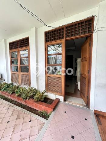 Ready to Use! Luxury House LT 880m2 Desain Elegan di Rawamangun Ready to Use! Luxury House LT 880m2 Desain Elegan di Rawamangun