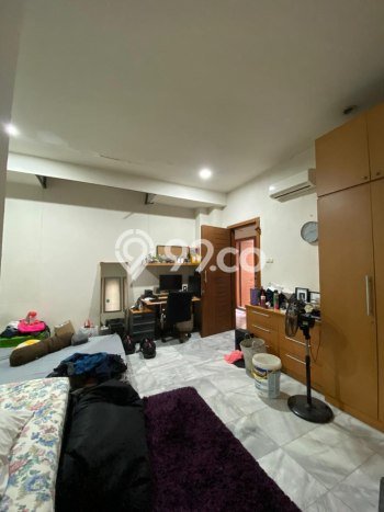 Jual Rumah Luas Elegan Dengan View Cantik di Otista, Jakarta Timur Jual Rumah Luas Elegan Dengan View Cantik di Otista, Jakarta Timur