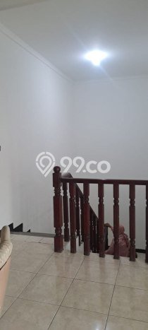 Jual Rumah Mewah Elegan Dengan View Eksklusif di Pondok Bambu, Jakarta Timur Jual Rumah Mewah Elegan Dengan View Eksklusif di Pondok Bambu, Jakarta Timur