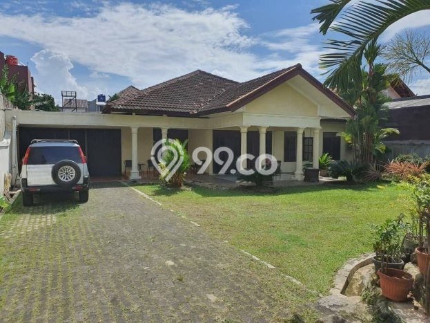 Dijual Rumah Luas Megah Dengan View Cantik di Condet, Jakarta Timur Dijual Rumah Luas Megah Dengan View Cantik di Condet, Jakarta Timur