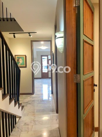 Rumah Elit Modern Tanpa Renovasi di Cipinang Jakarta Timur Rumah Elit Modern Tanpa Renovasi di Cipinang Jakarta Timur