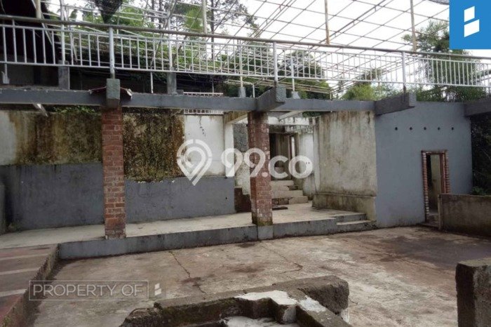 Untuk Dijual Komersial di Coblong Bandung LT 1700m2 / LB 800m2 Untuk Dijual Komersial di Coblong Bandung LT 1700m2 / LB 800m2