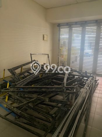 Rumah Elit Modern Tanpa Renovasi di Green Lake City Jakarta Barat Rumah Elit Modern Tanpa Renovasi di Green Lake City Jakarta Barat