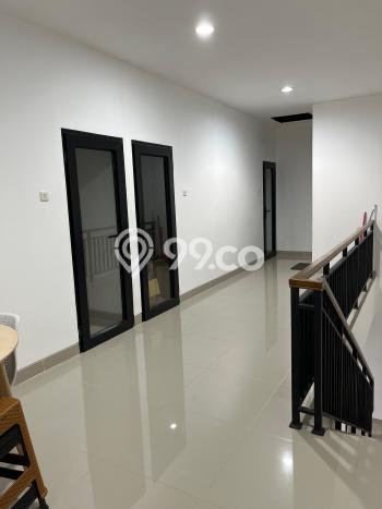 Unit Ruko Dijual di Jakarta Barat LT 75m2 & LB 200m2 Unit Ruko Dijual di Jakarta Barat LT 75m2 & LB 200m2