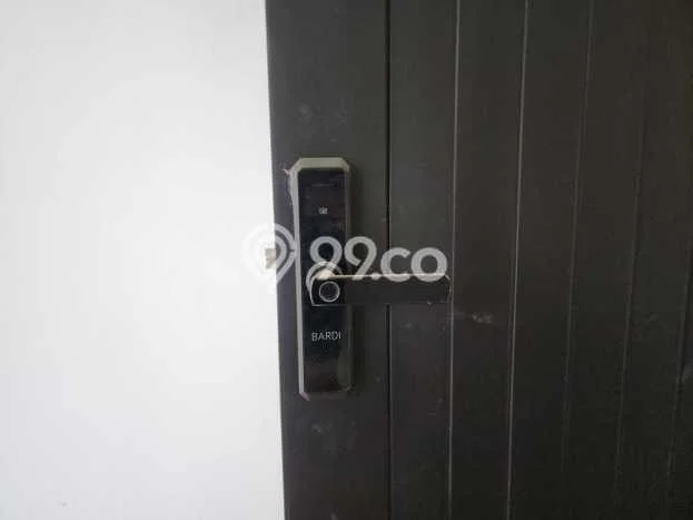 Jual Rumah Luas Elegan Dengan View Cantik di Pegadungan, Jakarta Barat Jual Rumah Luas Elegan Dengan View Cantik di Pegadungan, Jakarta Barat