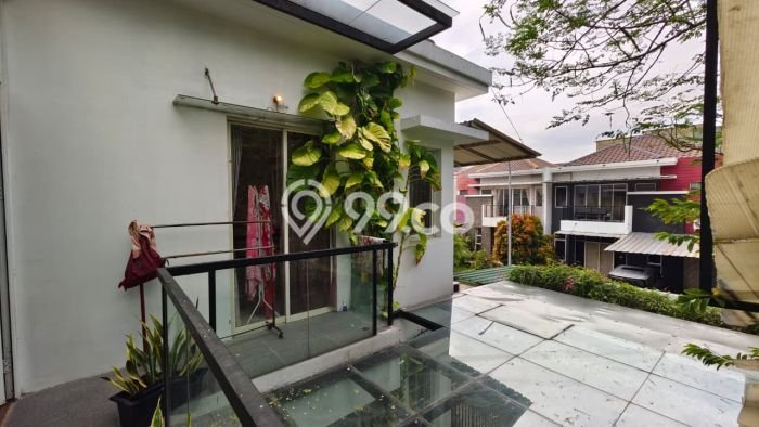 Rumah Sewa Jakarta Barat LT 280m2 LB 480m2 Kawasan Puri Mansion Rumah Sewa Jakarta Barat LT 280m2 LB 480m2 Kawasan Puri Mansion