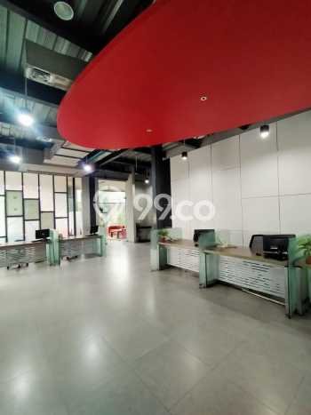 Lokasi Strategis! Dijual Kantor Bisnis di Kebayoran Lama, Jakarta Selatan Kondisi Baik Lokasi Strategis! Dijual Kantor Bisnis di Kebayoran Lama, Jakarta Selatan Kondisi Baik