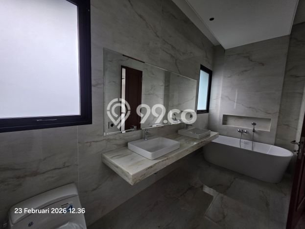 Hot Offer Hunian Mewah Ideal dan Luas di BSD, Tangerang Selatan Hot Offer Hunian Mewah Ideal dan Luas di BSD, Tangerang Selatan