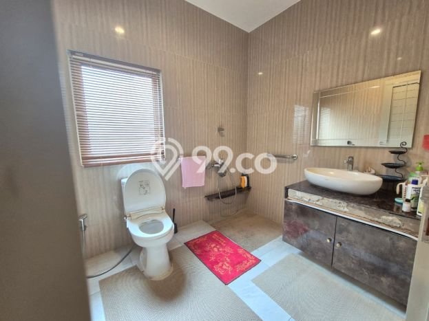For Sale! Luxury House LT 300m2 Desain Modern di Alam Sutera For Sale! Luxury House LT 300m2 Desain Modern di Alam Sutera