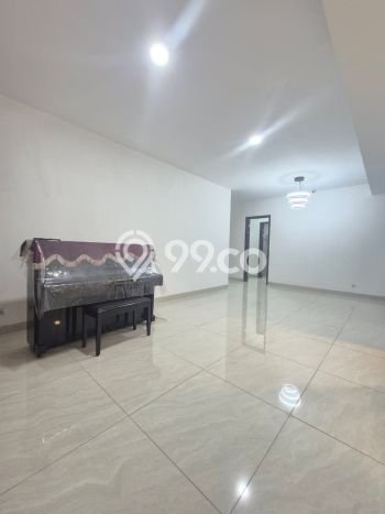 Rumah Eksklusif Dijual LT 160m2 di BSD, Tangerang Selatan Rumah Eksklusif Dijual LT 160m2 di BSD, Tangerang Selatan