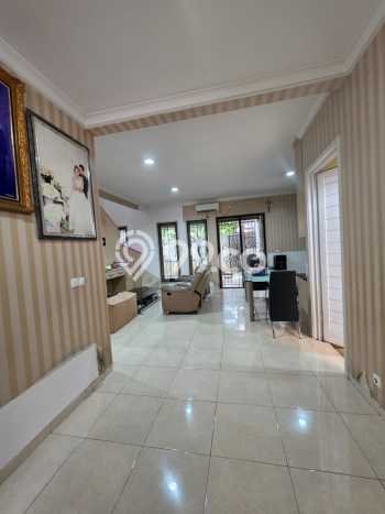 Rumah Mewah LB 150m2 Siap Huni Desain Elegan di Alam Sutera, Tangerang Rumah Mewah LB 150m2 Siap Huni Desain Elegan di Alam Sutera, Tangerang