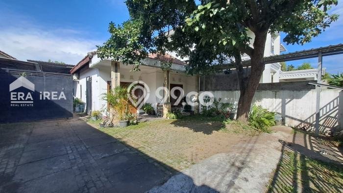 Rumah Mewah LB 300m2 Siap Huni Desain Elegan di Bantul, Yogyakarta Rumah Mewah LB 300m2 Siap Huni Desain Elegan di Bantul, Yogyakarta