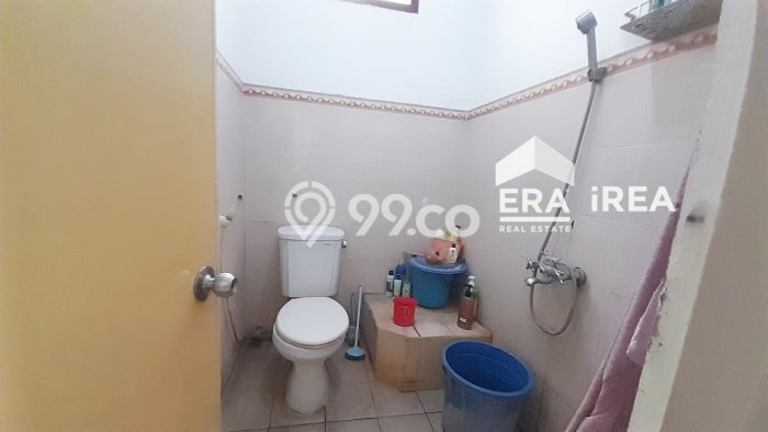 Jual Rumah Bagus Siap Huni LB 90m2 di Colomadu, Karanganyar Jual Rumah Bagus Siap Huni LB 90m2 di Colomadu, Karanganyar