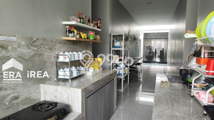 Unit Kost Dijual di Yogyakarta Spesifikasi 73 Kamar Tidur dan Area Ramai Unit Kost Dijual di Yogyakarta Spesifikasi 73 Kamar Tidur dan Area Ramai