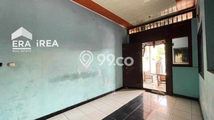 Rumah Modern Cantik 7 Kamar Bisa Langsung Pindah di Kartasura Rumah Modern Cantik 7 Kamar Bisa Langsung Pindah di Kartasura
