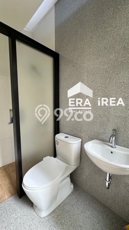 Rumah Modern Minimalis 4 KT Bisa Langsung Pindah di Colomadu Rumah Modern Minimalis 4 KT Bisa Langsung Pindah di Colomadu