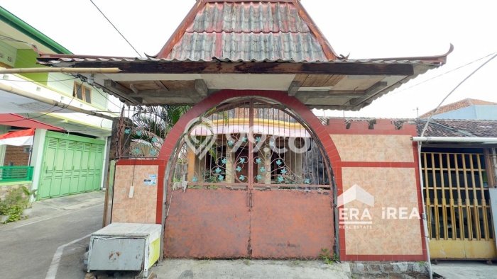 Rumah Strategis Minimalis Lb 200m2 di Mojolaban, Sukoharjo Rumah Strategis Minimalis Lb 200m2 di Mojolaban, Sukoharjo