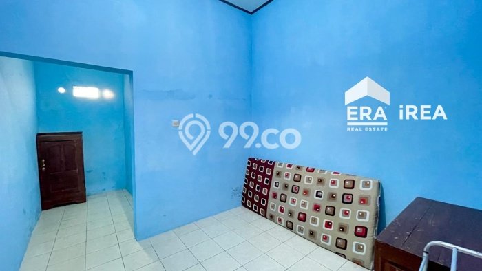 Aset Investasi! Rumah Kost Dijual di Sambi, Boyolali, 31 KT, 27 KM, Luas 800m2 Aset Investasi! Rumah Kost Dijual di Sambi, Boyolali, 31 KT, 27 KM, Luas 800m2