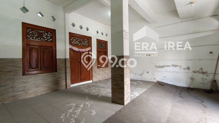 Ruko For Rent Kawasan , Luas 250m2m², Lokasi Premium, Ready Operasi Ruko For Rent Kawasan , Luas 250m2m², Lokasi Premium, Ready Operasi