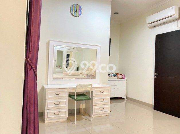 Rumah Elit Modern Siap Huni di Lebak Bulus Jakarta Selatan Rumah Elit Modern Siap Huni di Lebak Bulus Jakarta Selatan