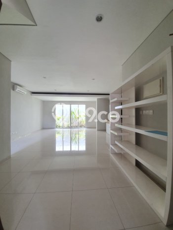 Rumah Elit Modern Siap Huni di Lebak Bulus Jakarta Selatan Rumah Elit Modern Siap Huni di Lebak Bulus Jakarta Selatan