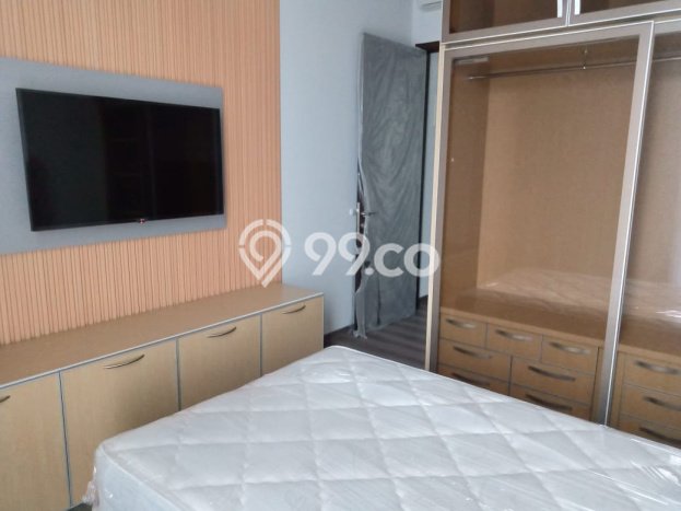 Rumah Disewakan Jakarta Selatan LT 200m2 LB 297m2 Area Lebak Bulus Rumah Disewakan Jakarta Selatan LT 200m2 LB 297m2 Area Lebak Bulus