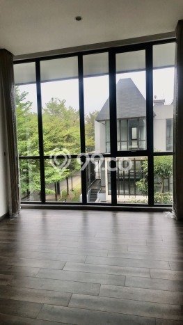 Rumah Sewa Jakarta Selatan LT 180m2 LB 330m2 Kawasan Lebak Bulus Rumah Sewa Jakarta Selatan LT 180m2 LB 330m2 Kawasan Lebak Bulus