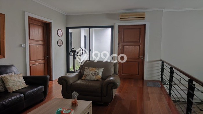 Rumah Elit LB 415m2 Siap Huni Desain Elegan di Cipete, Jakarta Selatan Rumah Elit LB 415m2 Siap Huni Desain Elegan di Cipete, Jakarta Selatan
