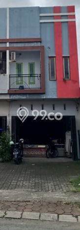 LOKASI PREMIUM! Ruko Kawasan Sungguminasa, Luas 135m2m², Jalan Utama, Area Bisnis LOKASI PREMIUM! Ruko Kawasan Sungguminasa, Luas 135m2m², Jalan Utama, Area Bisnis