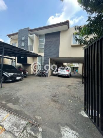 Dijual Rumah Premium dengan Fasilitas Sekitar Lengkap di Cilandak, Jakarta Selatan Dijual Rumah Premium dengan Fasilitas Sekitar Lengkap di Cilandak, Jakarta Selatan