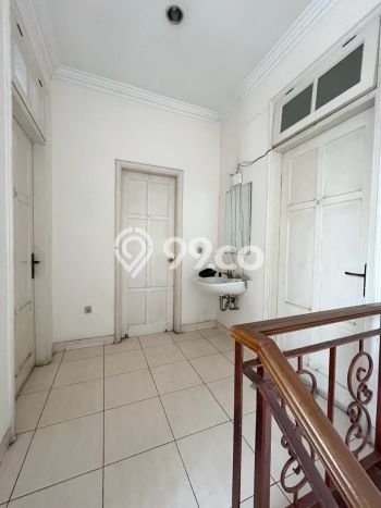 For Sale! Luxury House LT 200m2 Desain Elegan di Banjar Wijaya For Sale! Luxury House LT 200m2 Desain Elegan di Banjar Wijaya
