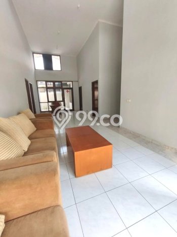 Disewakan Rumah Konsep Minimalis di Serpong Tangerang Selatan dengan 4 Kamar Disewakan Rumah Konsep Minimalis di Serpong Tangerang Selatan dengan 4 Kamar