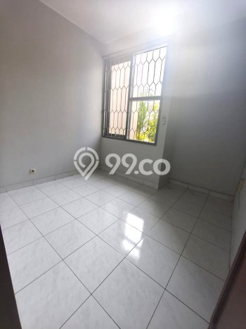 Disewakan Rumah Konsep Minimalis di Serpong Tangerang Selatan dengan 4 Kamar Disewakan Rumah Konsep Minimalis di Serpong Tangerang Selatan dengan 4 Kamar