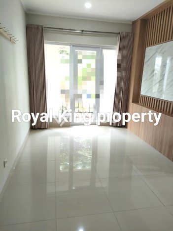 Disewakan! Rumah 5 Kamar Tidur &
3 Kamar Mandi di Modernland, Tangerang Disewakan! Rumah 5 Kamar Tidur &
3 Kamar Mandi di Modernland, Tangerang