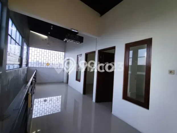 Disewakan Ruko komersial di Gamping luas bangunan 390m2 Disewakan Ruko komersial di Gamping luas bangunan 390m2