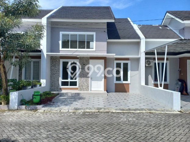 Rumah Strategis Minimalis Lb 90m2 di Kalasan, Sleman Rumah Strategis Minimalis Lb 90m2 di Kalasan, Sleman