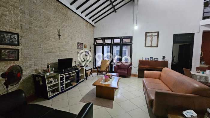 Rumah Modern Minimalis 4 KT Bisa Langsung Pindah di Mlati Rumah Modern Minimalis 4 KT Bisa Langsung Pindah di Mlati