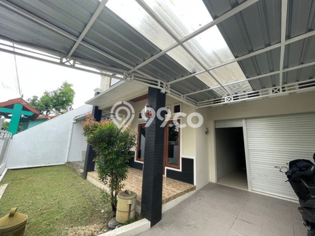 Dijual Cepat Rumah Bagus Siap Huni LB 120m2 di Godean, Sleman Dijual Cepat Rumah Bagus Siap Huni LB 120m2 di Godean, Sleman