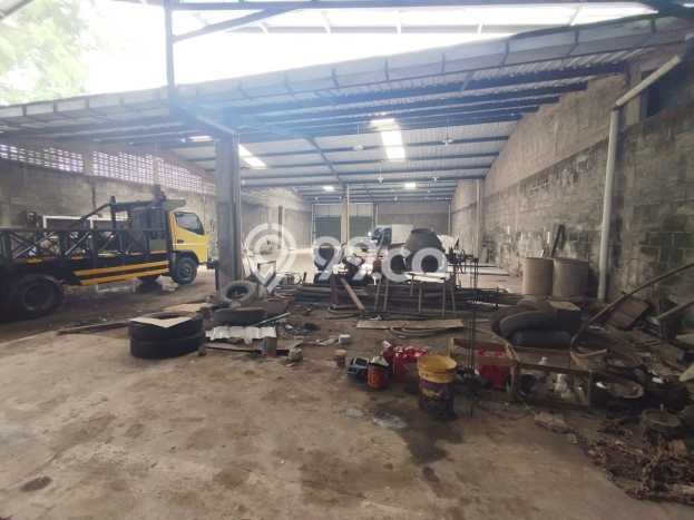 Gudang Bagus LT 2464m2 LB 2464m2 Dijual di Mlati Sleman Gudang Bagus LT 2464m2 LB 2464m2 Dijual di Mlati Sleman
