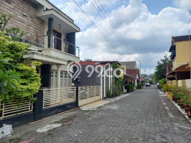 Hunian Cantik Minimalis Lb 230m2 di Gamping, Sleman Hunian Cantik Minimalis Lb 230m2 di Gamping, Sleman