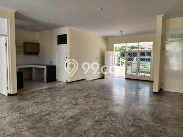 Dijual Rumah 5 Kamar Lokasi Ideal Bagus dan Strategis di Kasihan Dijual Rumah 5 Kamar Lokasi Ideal Bagus dan Strategis di Kasihan