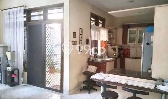 Siap Huni Hunian Elit 5 Kamar di Pasar Minggu Dekat ke Mana Saja Siap Huni Hunian Elit 5 Kamar di Pasar Minggu Dekat ke Mana Saja