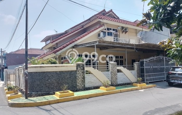 Ready to Use! Luxury House LT 267m2 Desain Elegan di Citra Garden Ready to Use! Luxury House LT 267m2 Desain Elegan di Citra Garden